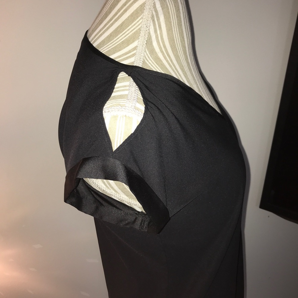 Express Blouse - Picture 2 of 3